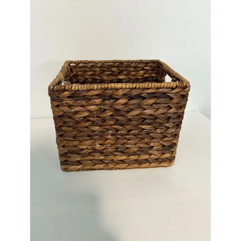 Heavy rectangular water hyacinth woven bin 11x10x9 with handles